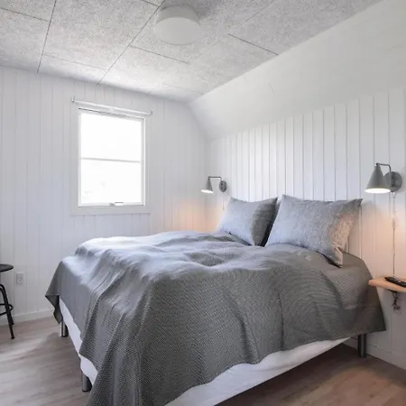 Four-bedroom Holiday In